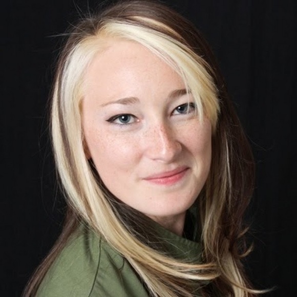 Meet your Posher, Taylor - Picture 1 of 1